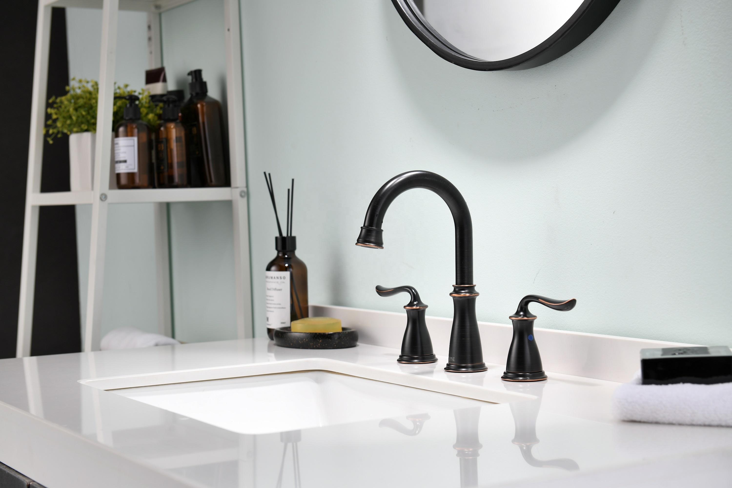 Grifo para lavabo de baño, grifo de dos manijas de acero inoxidable para baño, grifo mezclador de cocina para lavabo