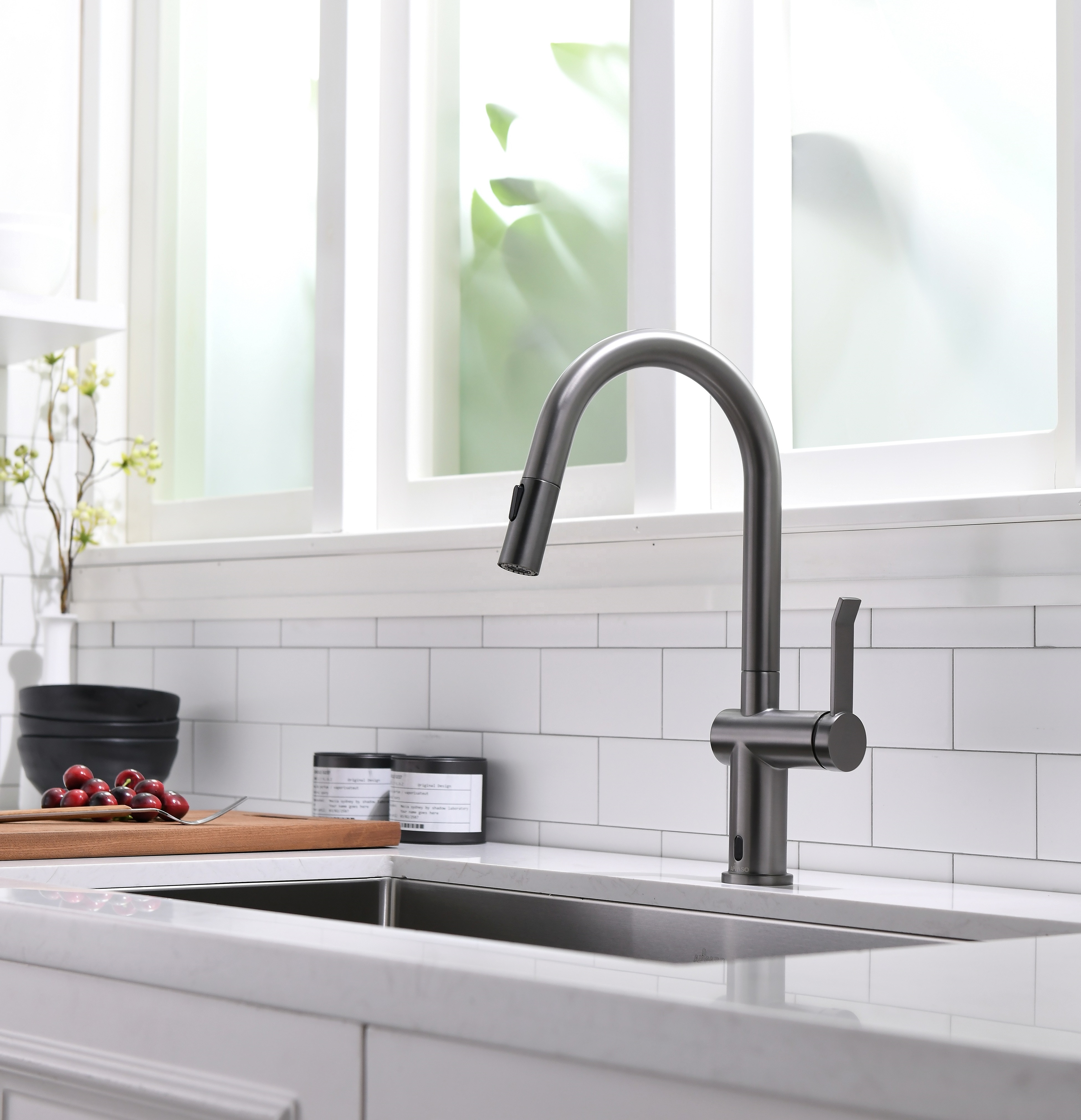 Mezclador de fregadero de cocina automático, grifo sin contacto extraíble con Sensor, grifo de cocina inteligente de estilo europeo