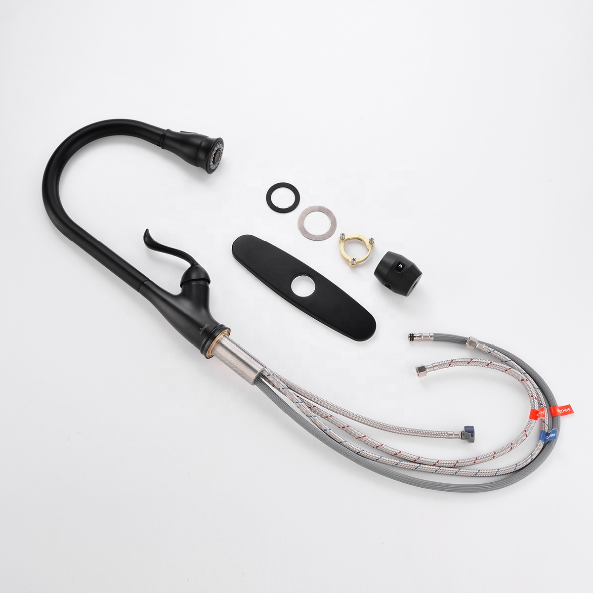 APS157-MB Cuello de ganso CUPC Grifo de cocina Grifo de cocina con rociador flexible extraíble negro mate